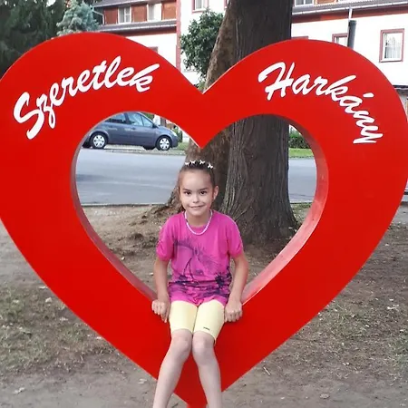 Viktoria Apartmanhaz Apartmán Harkány