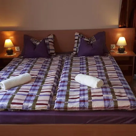 Viktoria Apartmanhaz